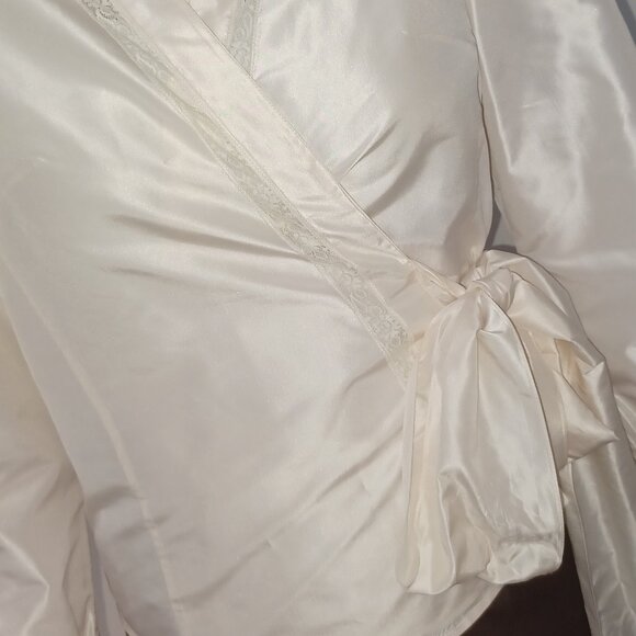 Rickie Freeman Teri Jon 100% Silk Cream Blouse - Picture 2 of 8